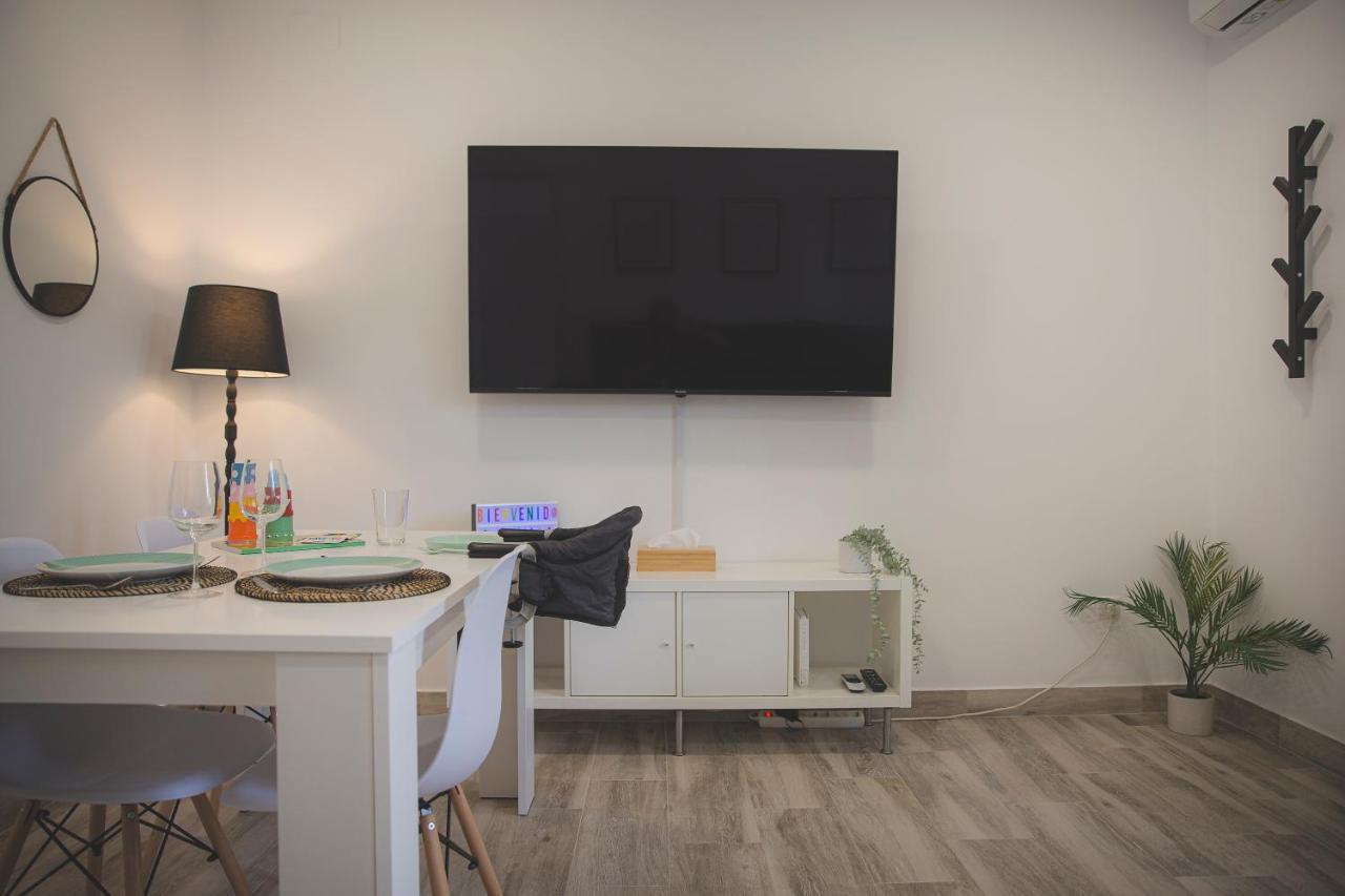 Acogedor Apartamento En Triana Севилья Экстерьер фото