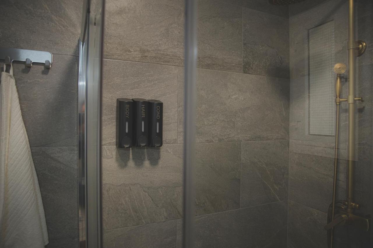 Acogedor Apartamento En Triana Севилья Экстерьер фото