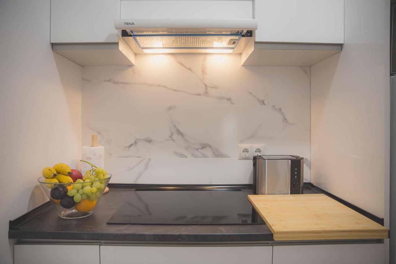 Acogedor Apartamento En Triana Севилья Экстерьер фото